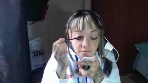 Hanya online show from 01/06/26, 07:50