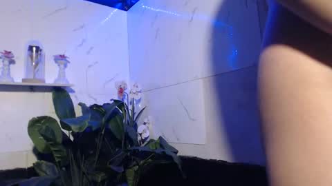 hana_soojin online show from 02/01/26, 04:16