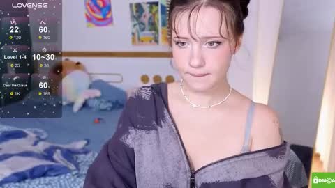 hanahwoods online show from 10/21/25, 01:28