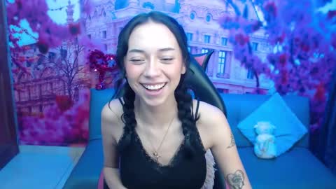 Snapshot of hanaku_8 chatting on 12/04/24, 05:22 Hanaku online show from 12/04/24, 05:22