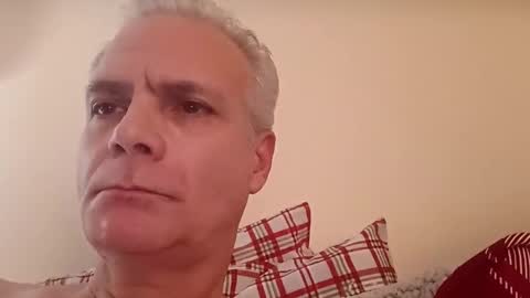 Snapshot of hand69someguy chatting on 12/14/24, 01:05 hand69someguy online show from 12/14/24, 01:05