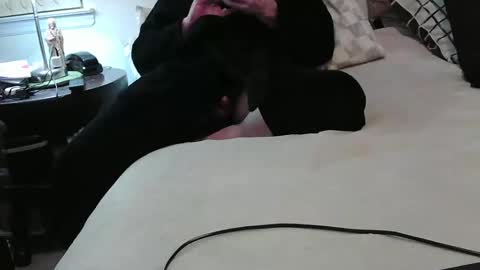 Snapshot of hand69someguy chatting on 10/27/25, 01:09 hand69someguy online show from 10/27/25, 01:09