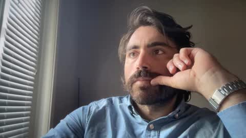 Snapshot of handcyclist25 chatting on 09/23/25, 08:01 Handcyclist25 online show from 09/23/25, 08:01