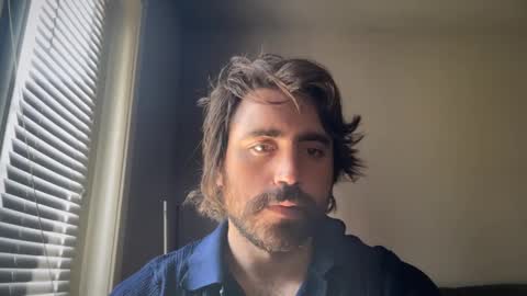 Snapshot of handcyclist25 chatting on 10/03/25, 05:54 Handcyclist25 online show from 10/03/25, 05:54