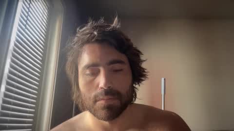 Snapshot of handcyclist25 chatting on 10/26/25, 08:59 Handcyclist25 online show from 10/26/25, 08:59