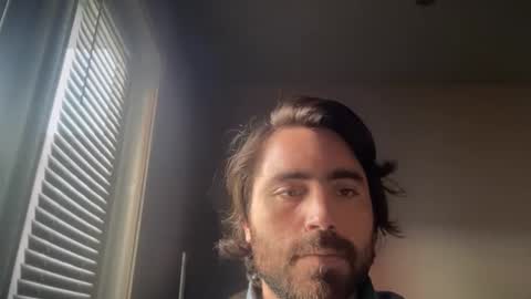 Snapshot of handcyclist25 chatting on 10/28/25, 10:12 Handcyclist25 online show from 10/28/25, 10:12