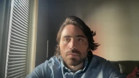 Snapshot of handcyclist25 chatting on 11/14/25, 09:13 Handcyclist25 online show from 11/14/25, 09:13