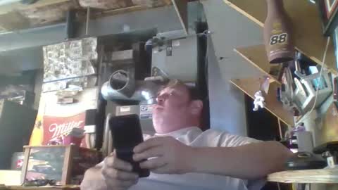 naked man online show from 04/12/26, 08:25