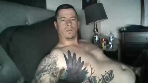 Snapshot of handofmeat11 chatting on 12/17/25, 02:45 Hand of meat online show from 12/17/25, 02:45