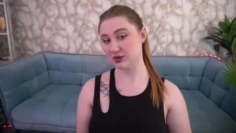 Dayana online show from 11/02/25, 06:49