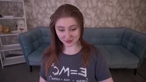 Snapshot of handsome_d_ chatting on 06/14/26, 05:53 Dayana online show from 06/14/26, 05:53