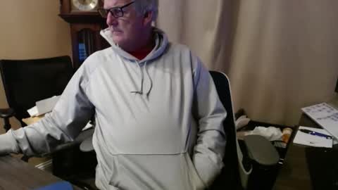 handsome_guy4u online show from 04/20/26, 04:04