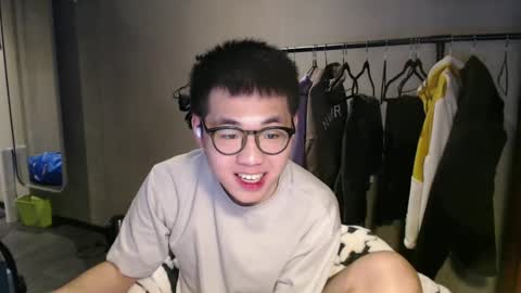 handsome_mannn online show from 01/15/25, 07:01