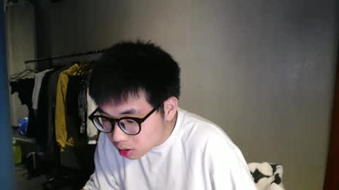 handsome_mannn online show from 02/11/25, 08:52