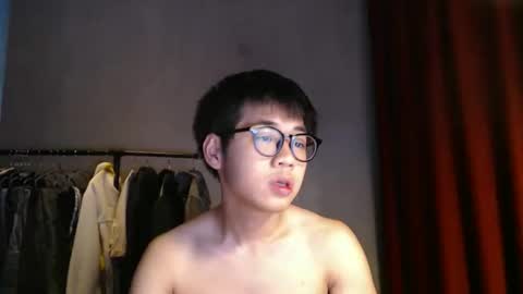 handsome_mannn online show from 09/28/25, 07:41