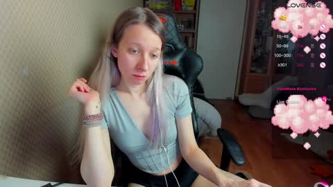 Mila online show from 02/01/25, 08:58