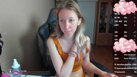 Mila online show from 10/13/25, 11:32