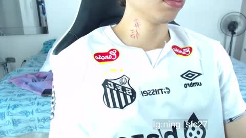 Snapshot of handsome_white1 chatting on 09/19/25, 12:34 jorge daniel online show from 09/19/25, 12:34