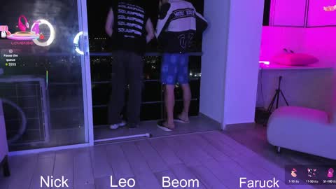 leonardfarrucknick and otis online show from 09/11/25, 02:11