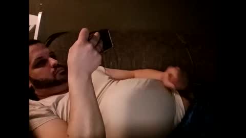 Handsomedaddy198923 online show from 03/21/26, 07:35