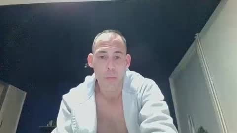 handsomeguy4ever online show from 11/08/25, 01:39