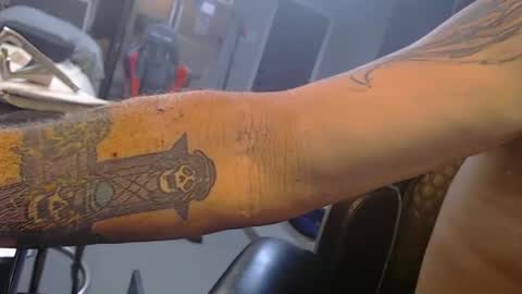 Snapshot of handystud33 chatting on 10/04/25, 10:24 handystud33 online show from 10/04/25, 10:24