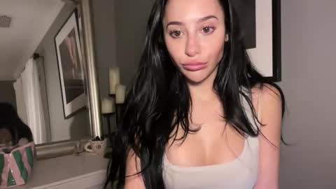 Vanessa online show from 03/06/26, 03:25