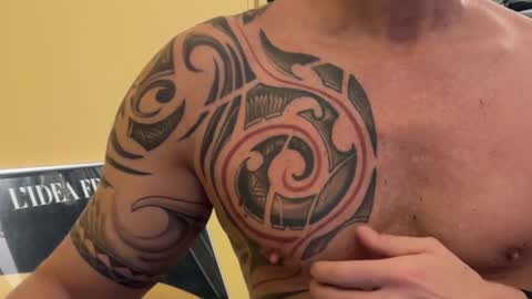 hanky online show from 12/19/24, 04:13