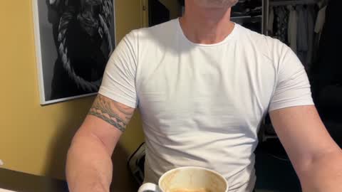 hanky online show from 12/30/24, 05:13