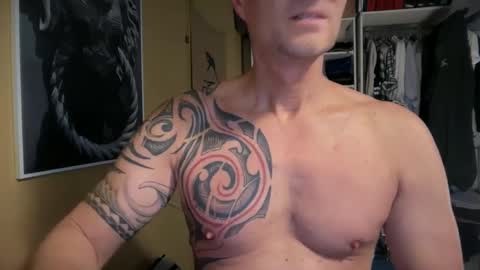 hanky online show from 02/07/25, 02:47