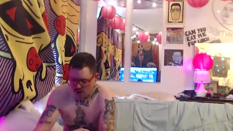 Snapshot of hankrams chatting on 02/25/25, 06:09 hank rams online show from 02/25/25, 06:09