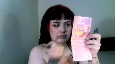 Snapshot of hanna99moon chatting on 02/24/26, 08:01 JUANA online show from 02/24/26, 08:01