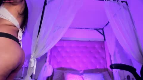 hanna  online show from 04/15/26, 04:58