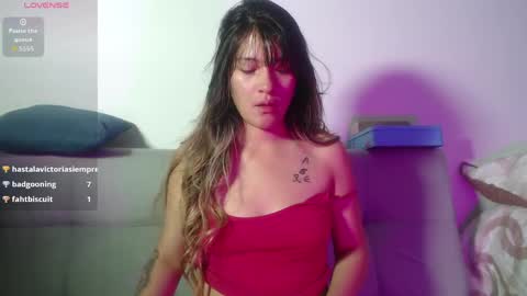 Snapshot of hanna__jones7 chatting on 05/18/26, 04:13 Hanna online show from 05/18/26, 04:13