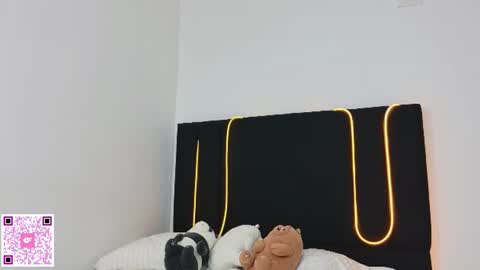 hanna_botero online show from 06/25/26, 04:56