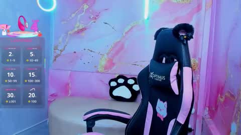 Snapshot of hanna_cutte_ chatting on 11/18/25, 06:45 Hanna online show from 11/18/25, 06:45