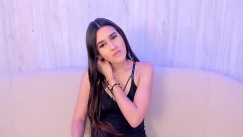 Hanna Foxi online show from 06/18/26, 12:20