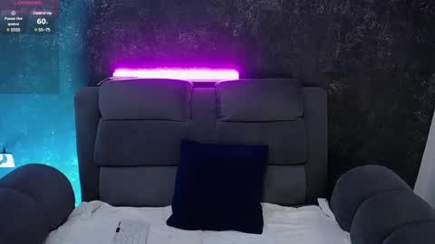 Snapshot of hanna_jhoonson chatting on 01/09/25, 08:01 Isabella online show from 01/09/25, 08:01