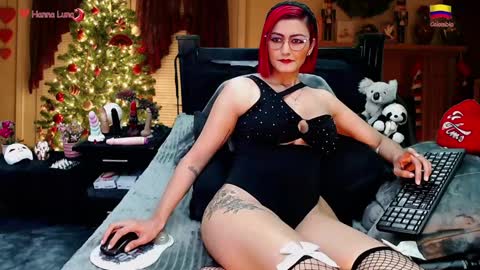 Snapshot of hanna_luna chatting on 12/31/24, 08:26 Hanna online show from 12/31/24, 08:26