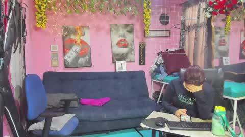 Hanna online show from 05/28/26, 12:13