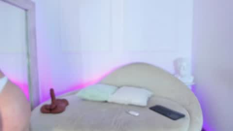 Snapshot of hanna_moonlight_ chatting on 12/23/24, 11:28 Hanna online show from 12/23/24, 11:28