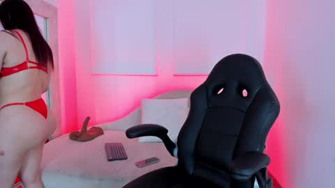 Snapshot of hanna_moonlight_ chatting on 12/24/24, 05:44 Hanna online show from 12/24/24, 05:44