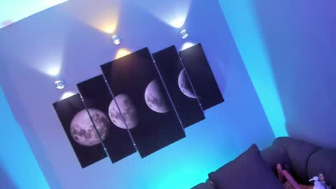 Snapshot of hanna_moonlight_ chatting on 01/18/25, 12:36 Hanna online show from 01/18/25, 12:36