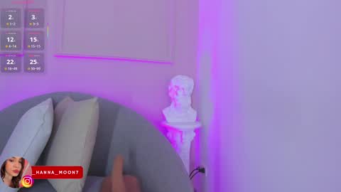 Snapshot of hanna_moonlight_ chatting on 09/23/25, 07:39 Hanna online show from 09/23/25, 07:39