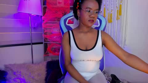 Hanna online show from 10/07/25, 10:18