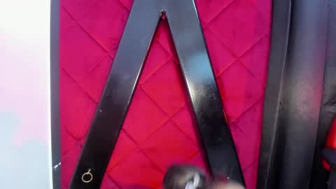 EVA online show from 01/20/25, 09:11