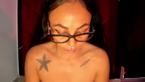 EVA online show from 02/03/25, 10:11