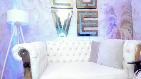 EVA online show from 05/13/26, 02:31