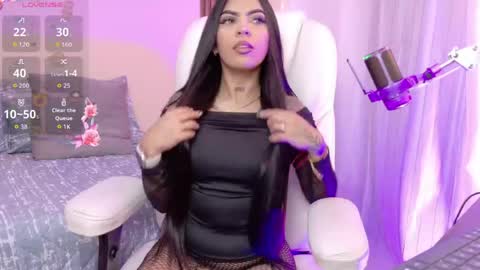 Hanna  online show from 04/15/26, 08:09