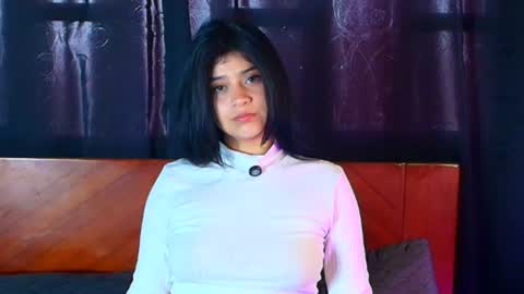 Snapshot of hannaa_cute chatting on 06/30/26, 05:58 Hanna 3 online show from 06/30/26, 05:58